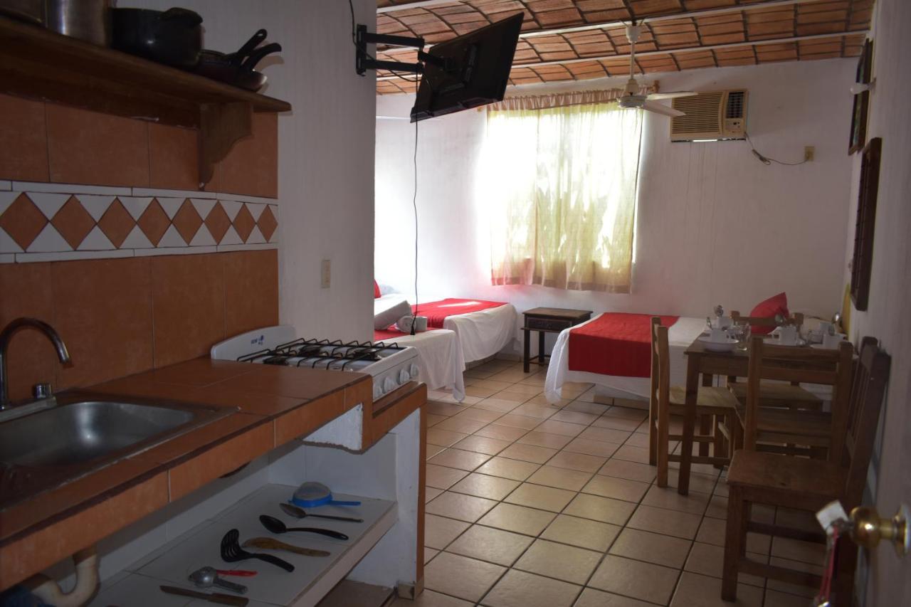 Hotel Y Bungalows Islas Careyes Лос Аяла Екстериор снимка