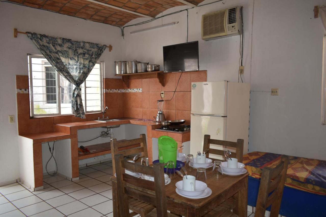 Hotel Y Bungalows Islas Careyes Лос Аяла Екстериор снимка
