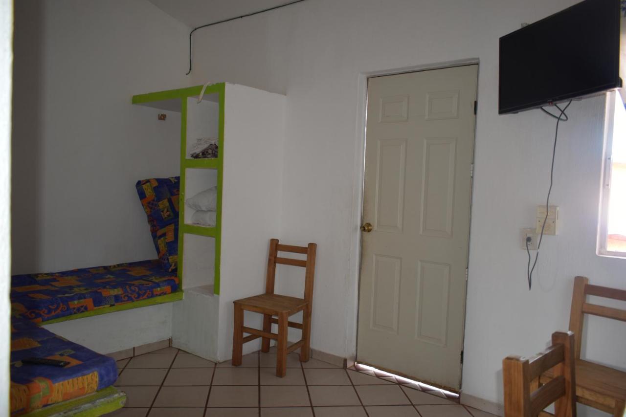 Hotel Y Bungalows Islas Careyes Лос Аяла Екстериор снимка