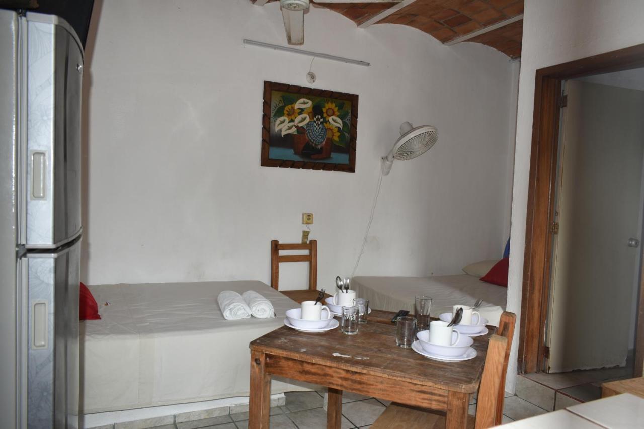 Hotel Y Bungalows Islas Careyes Лос Аяла Екстериор снимка