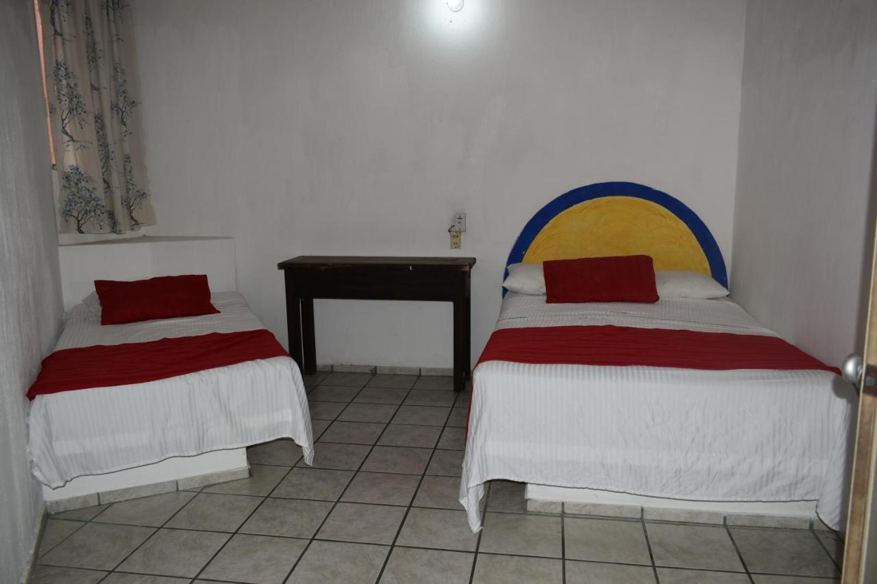 Hotel Y Bungalows Islas Careyes Лос Аяла Екстериор снимка