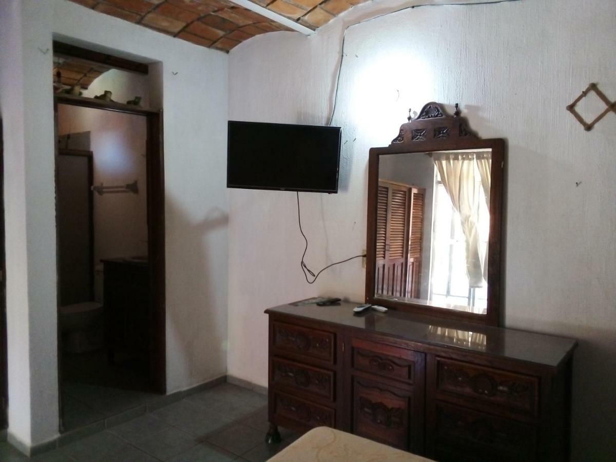 Hotel Y Bungalows Islas Careyes Лос Аяла Екстериор снимка